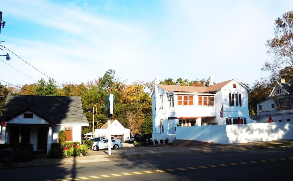 Alpine Inn Hot Springs Exteriör bild